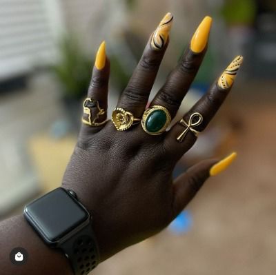 Dark Yellow Nails Design, Mustard Nails Acrylic, Yellow Almond Acrylic Nails, Black And Yellow Nails Design, Yellow Stilleto Nails, Yellow Gel Nail Designs, Mustard Color Nails, Golden Yellow Nails, Yellow Nails With Design