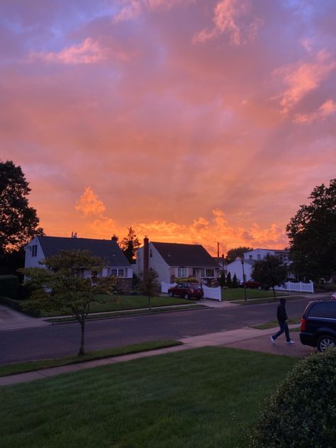 Suburban Aesthetic Summer, America Neighbourhood, Aesthetic Neighborhood Houses, Rich Suburban Aesthetic, American Neighborhood Aesthetic, Suburban Neighborhood Aesthetic, Suburb Aesthetic, Suburbs Aesthetic, Sunset Neighborhood