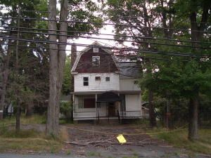 Mount Airy Lodge, Midwest Emo, Mount Airy, Southern Gothic, Abandoned Places, Beautiful Design, Texas, Cabin, House Styles