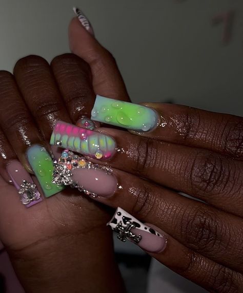 Xl Long Acrylic Nails Freestyle, Colorful Freestyle Nails, Summer Nail Sets Acrylic, Medium Length Junk Nails, Colorful Junk Nails, Junk Nails Long, Summer Junk Nails, Freestyle Nail Sets, Green Junk Nails