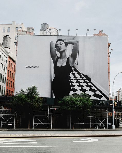 Saint Laurent Billboard, Model Billboard Aesthetic, Model On Billboard, Model Contract Aesthetic, Prada Billboard, Aesthetic Billboard, Billboard Aesthetic, Billboard Model, Fashion Billboard