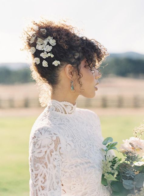 Emerald Green Is Here To Be Seen From The Grooms Attire To The Getaway Car At The Santa Lucia Preserve! Afro Wedding Hairstyles, Curly Bridal Hair, Santa Lucia Preserve, Natural Hair Wedding, Grooms Attire, Cabello Afro Natural, Natural Wedding Hairstyles, Wedding In California, Natural Hair Bride