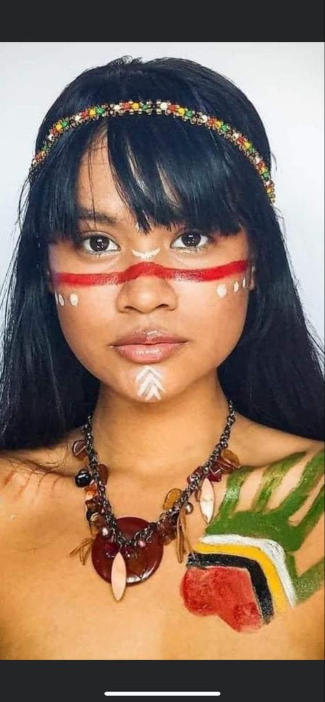 Indian Face Paint Women, American Indian Face Paint, Native Face Paint, Indegenious Art, Indian Face Painting, Indian Face Paint, Native Makeup, Indigenous Makeup, Cultural Makeup