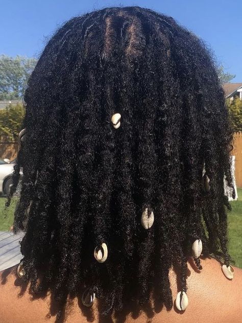 Braid Locks Locs Natural Hair, Locs On Black Women Natural, Locks On Black Women, Lock Hairstyles For Black Women, Locs Parting, Locs Black Women Natural Hair, Locs Hairstyles Ideas, Locks Aesthetic, 4b Locs