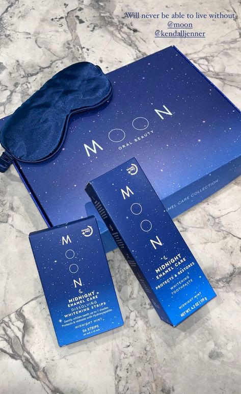 Blue Makeup Packaging, Creative Pr Package Ideas, Pr Package Ideas, Pr Package, Pr Kit, Wedding Pool Party, Seed Kit, Galaxy Theme, Skincare Inspiration