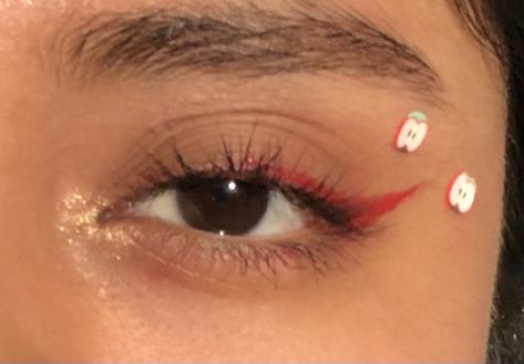 #apple #redliner #redeyes #redmakeup Apple Makeup, Red Eyeliner, Red Makeup, Apple White, Halloween 2024, Makeup Inspiration, Eyeliner, Makeup Looks, Prom