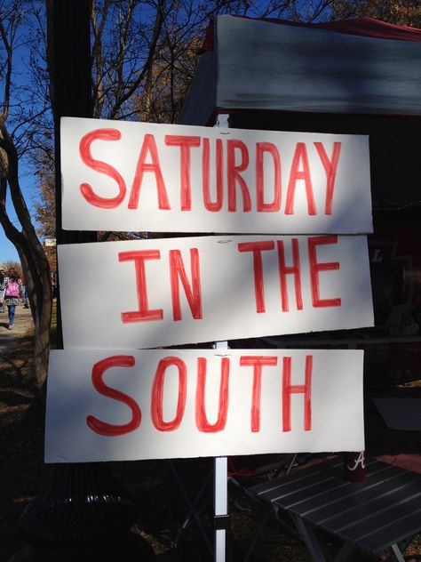 #SEC #IronBowl #SouthernHospitality Southern Culture Aesthetic, Southern Hospitality Aesthetic, Uga Tailgate Decor, Auburn Aesthetic, Espn College Gameday Signs, Ut Tailgate, Uofsc Gameday, Usc Tailgate, Entertainment Decor