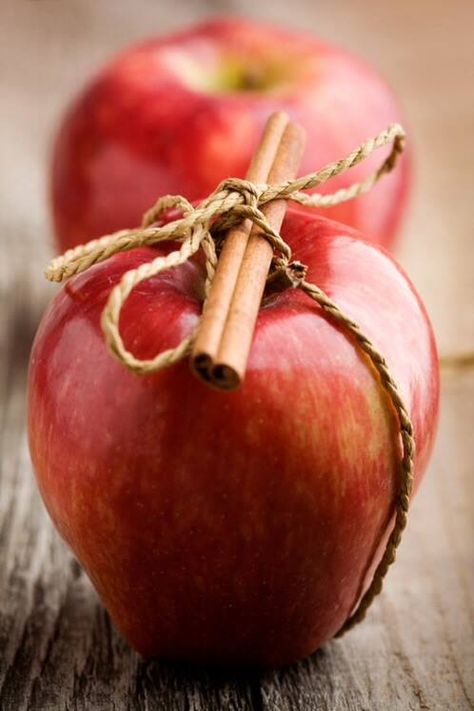 Fall is here!! Apple Picking Season, An Apple A Day, Mince Pies, Apple A Day, Apple A, Apple Orchard, Apple Picking, Cinnamon Apples, Red Apple