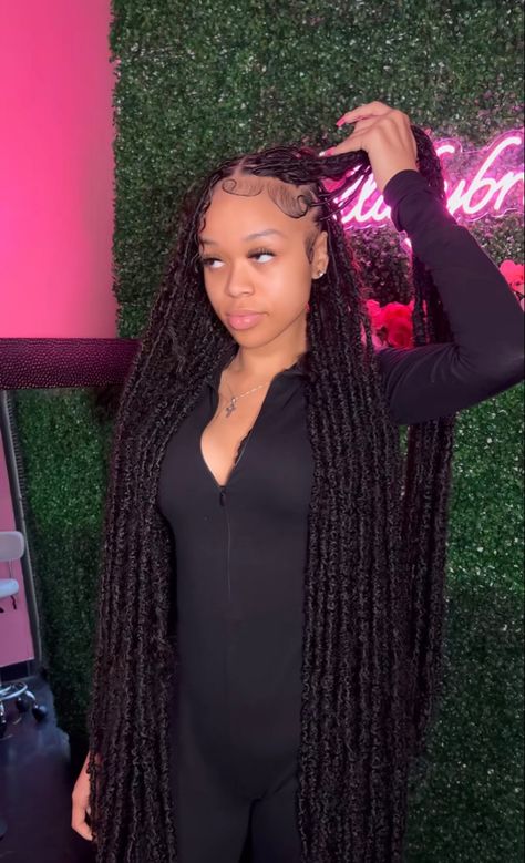 Infinity Locs, Boho Curls, Soft Locs, Natural Hair Bun Styles, Goddess Braids Hairstyles, Quick Natural Hair Styles, Braided Cornrow Hairstyles, Box Braids Hairstyles For Black Women, Cute Braided Hairstyles