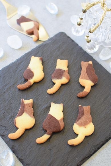 Cat Cookies, Cute Baking, Kawaii Food, Cute Desserts, Calico Cat, Cafe Food, Pretty Food, Creative Food, How To