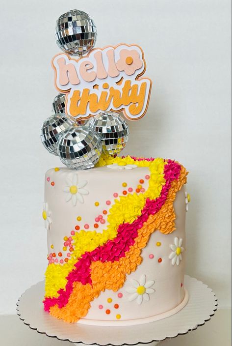 70s Themed Birthday Cake Ideas, 90s Inspired Birthday Cake, Retro Disco Cake Ideas, 50th Birthday Cake 70s Theme, Colorful 30th Birthday Cake, Retro 18th Birthday Party, 70s Theme Bday Cake, Groovy Sweet 16 Party Ideas, 70s Theme 30th Birthday