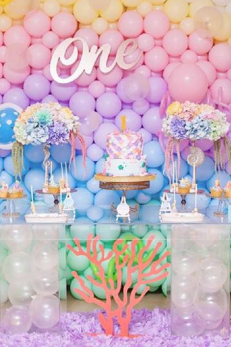 Don't miss this stunning Mermaid themed 1st birthday party! Love the colorful balloon backdrop! See more party ideas and share yours at CatchMyParty.com Unicorn 1st Birthday Party, Mermaid 1st Birthday, Cone Wrappers, Unicorn 1st Birthday, Bd Ideas, 1st Birthday Girl Decorations, 1st Birthday Party For Girls, Boys 1st Birthday Party Ideas, Party Things