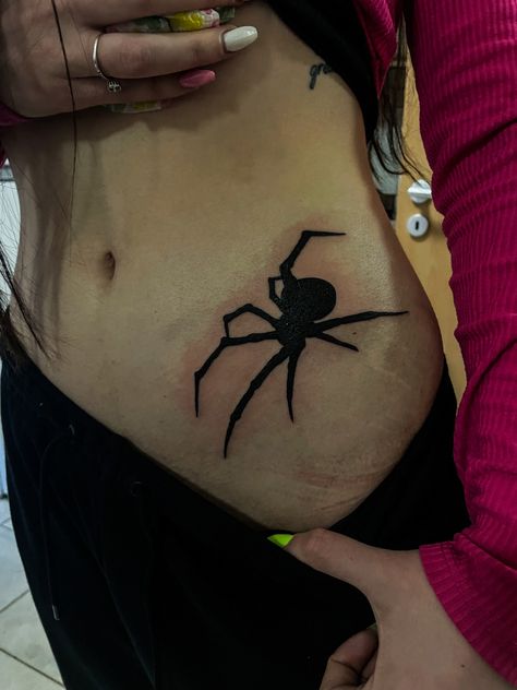 Spider Side Tattoo, Spider Tattoo For Women Stomach, Spider Tattoo Ribs, Spider On Hip Tattoo, Thigh Spider Tattoo, Spider Belly Tattoo, Hip Spider Tattoo, Spider Waist Tattoo, Spider Tattoo Stomach