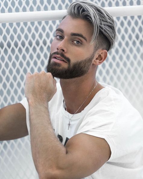 Well hello there. #photobymankish Hair Trends 2015, Grey Hair Looks, Mens Toupee, Hair Replacement Systems, Men Hair Color, Corte De Cabelo Masculino, Hair Wax, Hair Replacement, Undercut Hairstyles