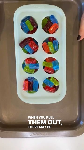 Jolly Rancher Ideas, Jolly Rancher Bubbles Microwave, Jolly Rancher Crafts, Jolly Rancher Bubbles, Jolly Ranchers Candy Apples, Jolly Rancher Shot Glasses, Jolly Rancher Drink, Jolly Rancher Shot, New Years Eve Dessert