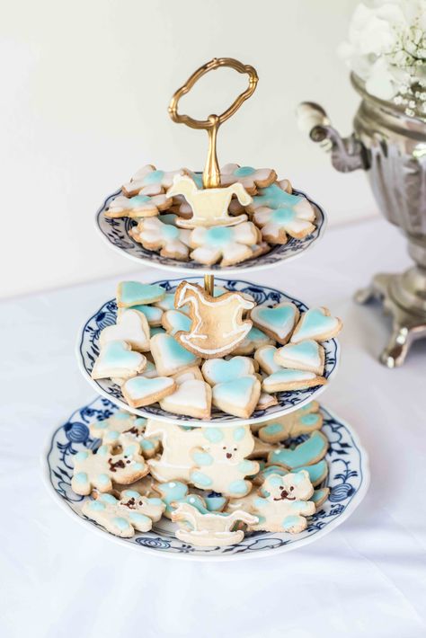 Baby Decoration Ideas, Baby Shower Recipes, Recipe For Baby, Shower Recipes, Cookies With Lemon, Blueberry French Toast Casserole, Party Cookies, Lactation Recipes, Blueberry French Toast