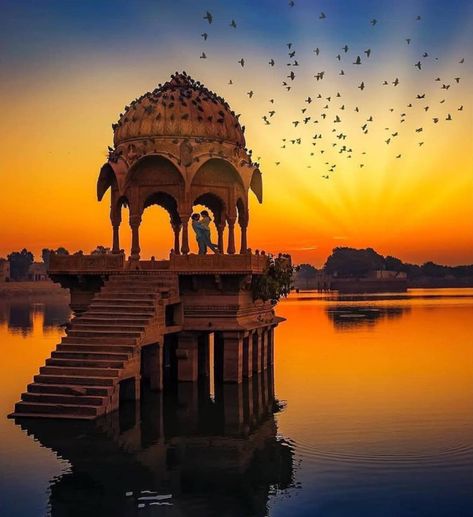 (21) 💗*🌸*Cindy*🌸*💗 (@Cindy60064966) / Twitter Gadisar Lake Jaisalmer Photography, Rajasthan Tourist Places, Gadisar Lake Jaisalmer, Rajasthan Photo, Gadisar Lake, India Landscape, Rajasthan Tourism, Animal Pictures For Kids, Tempo Traveller