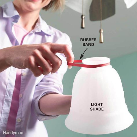 1000 Lifehacks, Cord Storage, Family Handyman, Diy Home Repair, Diy Life Hacks, Home Repairs, Diy Life, Light Shade, Globe Lights