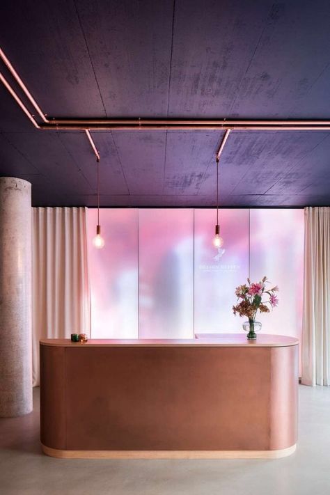 Can you imagine having a reception here?! Bar Restaurant Design, Architecture Restaurant, Minimalist Dekor, Henning Larsen, Office Decor Professional, Interior Design Minimalist, Design Café, Corporate Office Design, Corporate Office Decor