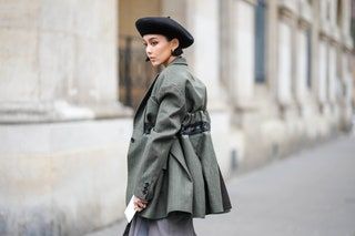 How to Wear a Beret Without Looking Passé How To Wear A Barrett Hat, How To Wear A Beret Hat, How To Style A Beret, Barrett Hat, Taylor Anderson, How To Wear A Beret, Francoise Hardy, French Beret, French Girl Style