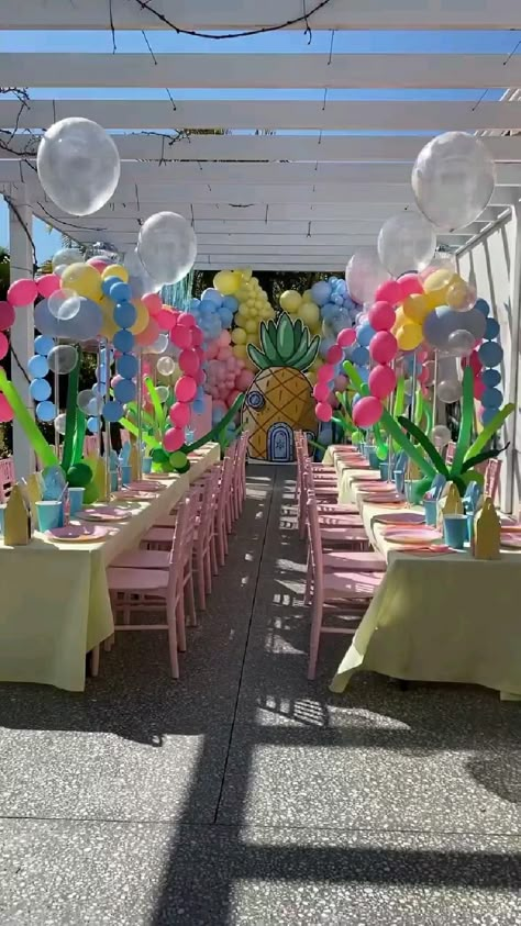 Pastel Spongebob Party, Sponge Bob Themed Birthday Party Ideas, Spongebob Centerpieces Diy, Sponge Bob Party Ideas, Spongebob Gender Reveal, Spongebob Birthday Decorations Diy Party Ideas, Sponge Bob Birthday Party Ideas Decoration, Sponge Bob Birthday Party, Spongebob Pool Party