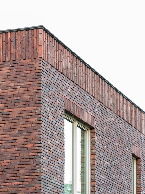 Brick Crafts, Brick Cladding, Brick Detail, Architectural Materials, Modernist House, House Extension Design, Brick Architecture, Architectural Section, Brick Tiles