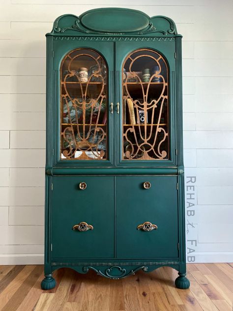 Green Furniture Aesthetic, Dark Green China Cabinet, Painted Cabinet Ideas, Emerald Green China Cabinet, Green China Cabinet Painted Furniture, Antique Hutch Makeover, Teal China Cabinet, Painted Hutch Ideas, Emerald Green Chalk Paint Dresser