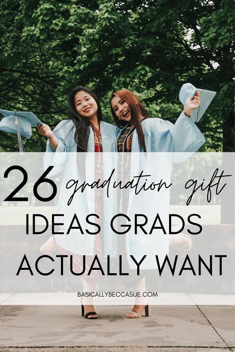 Struggling to figure out the perfect gift? Here are some of the best graduation gift ideas for recent grads! University Graduation Gift Ideas, College Packing Tips, College Graduation Gift Ideas, College Student Gifts Christmas, College Dorm Hacks, University Graduation Gifts, Girl College Dorms, College Studying, College Club