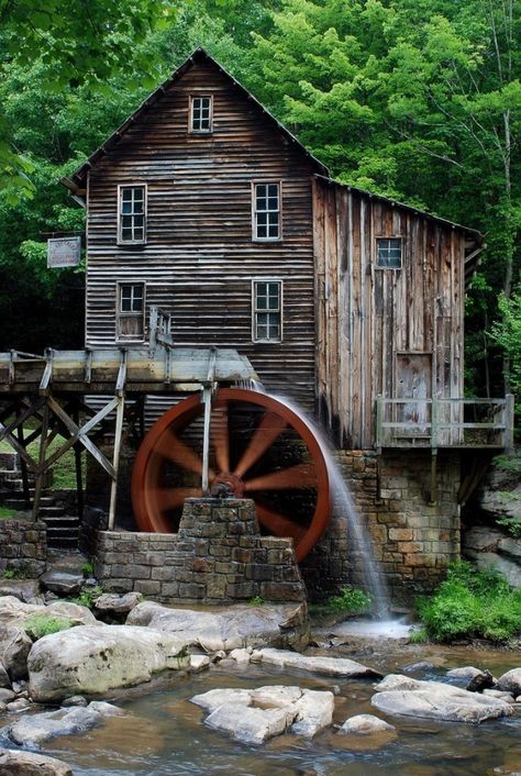 glade creek grist mill wv by felicia Glade Creek Grist Mill, Old Grist Mill, Windmill Water, Country Barns, Grist Mill, Water Powers, Water Mill, Chateau France, Country Scenes