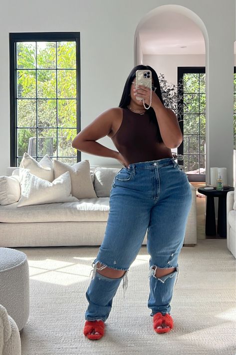 Plus Size Bodysuit Outfit, Jumpsuit Outfit Ideas, Postpartum Style, Outfits Wardrobe, Style Inspo Summer, Curvy Casual Outfits, Plus Size Baddie Outfits, Simple Casual Outfits, Bodysuit Outfit