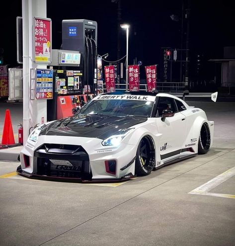 Nissan Gtr R35 Skyline, Gtr Pfp, Gtr R35 Design, R35 Skyline Gtr, Gtr R35 Skyline, Gtr R35 Nismo, Nissan Gtr 35, Skyline R35, Race Car Design