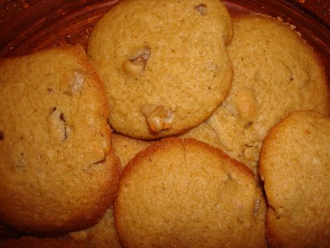 Black Walnut Cookies, Black Walnuts Recipes, Black Walnut Cake, Recipe For Sugar Cookies, Walnut Cookies Recipe, Walnut Cookie Recipes, Walnut Recipes, Walnut Cookies, Walnut Cake