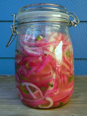 Make Something Daily: Salsa Criolla: Peruvian Red Onion Salsa {Recipe} Honduran Recipes, Peruvian Dishes, South American Recipes, Peruvian Cuisine, Peruvian Food, Peruvian Recipes, Pickled Veggies, Hispanic Food, Pickle Relish