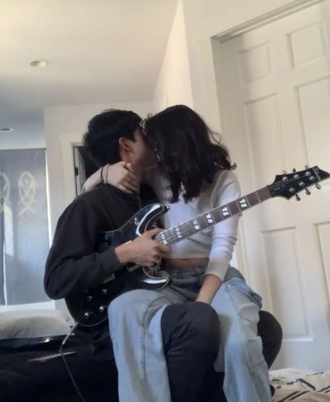 Rockstar Relationship Aesthetic, Huge Height Difference Couple Aesthetic, Guitar Bf Aesthetic, Drummer And Guitarist Couple, Bf Vision Board, Gamer And Reader Couple, Guitarist Boyfriend Aesthetic, Coquette Gf And Emo Bf, Emo Boyfriend And Soft Girlfriend