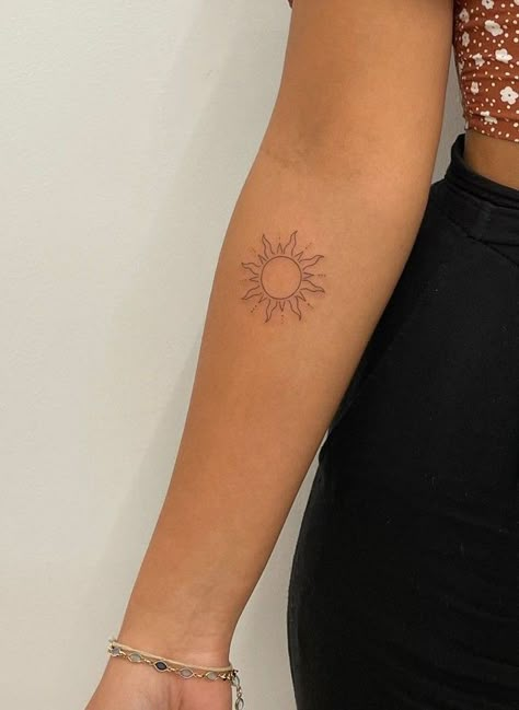 Sun On Forearm Tattoo, Sun On Arm Tattoo, Sun Bicep Tattoo, Full Sun Tattoo, Dainty Sun Tattoos For Women, Unique Sun And Moon Tattoo Ideas, Delicate Sun Tattoo, Arm Sun Tattoo, Sun Tattoo Back Of Arm