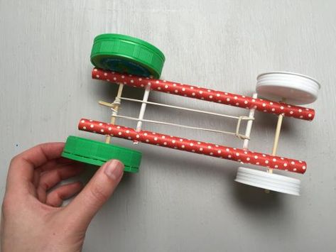 Rubber Band Diy, Rubber Band Car, Engineering Challenges, Kiwi Crate, Stem Engineering, Car Diy, Science Projects For Kids, Curious Kids, Diy Projects For Beginners