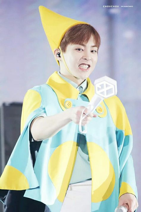 Xiumin Cute, Minseok Exo, Kim Minseok Exo, Exo Official, Exo Album, Xiumin Exo, Exo Ot12, Exo Korean, Exo Funny