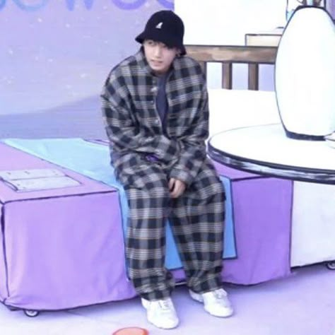 Jungkook Cute Outfit, Jungkook Fashion Aesthetic, Koocore Outfits, Jungkook In Traditional Clothes, Jungkook Sitting On A Chair, Jungkook In Casual Clothes, Comfy Jungkook, Sweet Boyfriend, Morning Quotes Images