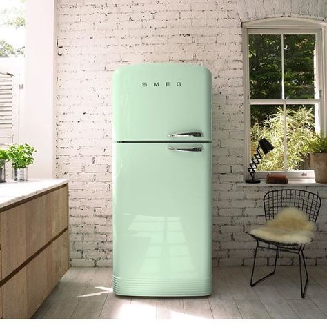 Let’s just stand back and admire. @smeg_france #neomint #mint #colourtrends #colourinspiration #interiordesign #interiors #interiorstyle… Smeg Kitchen, Vintage Fridge, Smeg Fridge, Retro Fridge, Casa Vintage, Dream Home Design, Interior Design Trends, Home Decor Kitchen, Dream Kitchen