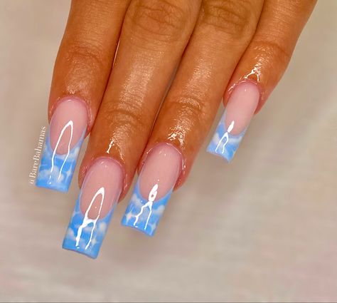 French tip nails blue nails cloud nails nail salon French Tip Cloud Nails, Cloud Acrylic Nail Designs, Cloud Tip Nails, Cloud Blue Nails, Blue Nails With Cloud Design, Blue Cloud Nails Acrylic, Cloud French Tip Nails, Cloud Design Nails, Cloud Acrylic Nails