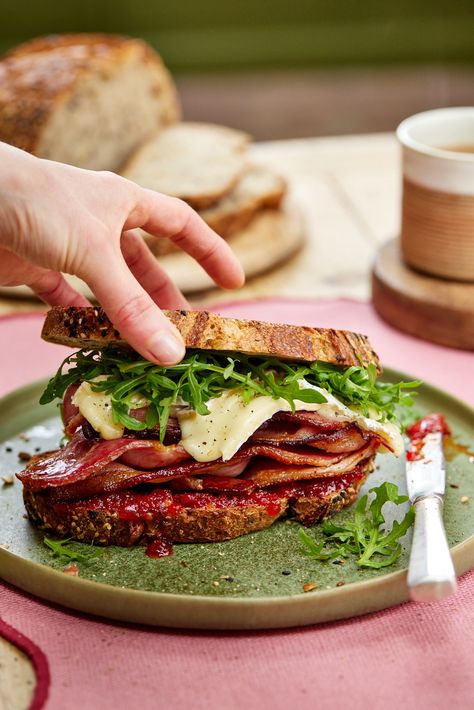 This brie, chilli jam and bacon sandwich, using our British bacon, is in our eyes the ultimate bacon sandwich recipe. We love this breakfast sandwich equally as much as a lunch idea or dinner! If you want new sandwich ideas, this loaded bacon and cheese toastie is perfect!

#bacon #britishbacon #baconsandwich #sandwich #breakfastsandwich #lunch #chillijam #brie #toastie Sandwich Ideas Breakfast, Bacon Sandwich Ideas, Bacon Cheese Bread Recipe, Bacon Brie Sandwich, Bacon Marmalade Sandwich, Bacon Jam Breakfast Sandwich, Vegan Bacon Sandwich, Brie Sandwich Recipes, Bacon Breakfast Sandwich