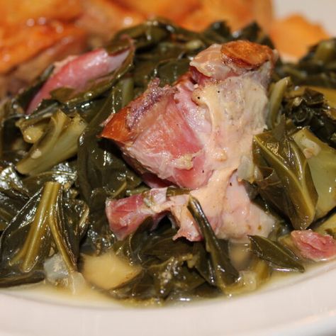 Crock-Pot Collard Greens and Ham Hocks | I Heart Recipes Collard Greens With Ham Hocks, Greens With Ham Hocks, Collard Greens With Ham, Crockpot Collard Greens, Ham Hock Recipes, Cook Ham, Southern Collard Greens, Soul Food Recipes, Ham Hocks