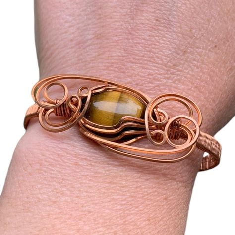 I just added a new item to eBay, Aritsan Women's Copper Wire Wrap Crystal Bangle Bracelet Wire Wrap Pagan Jewelry! #eBay #eBaySeller https://ebay.us/rqABnZ Wire Wrap Bracelet With Stones, Wire Wrapped Bracelet With Stones, Hammered Wire Jewelry, Handmade Crystal Jewelry, Beaded Jewlery, Wire Jewelry Designs, Pagan Jewelry, Wire Bangles, Wire Wrapping Crystals