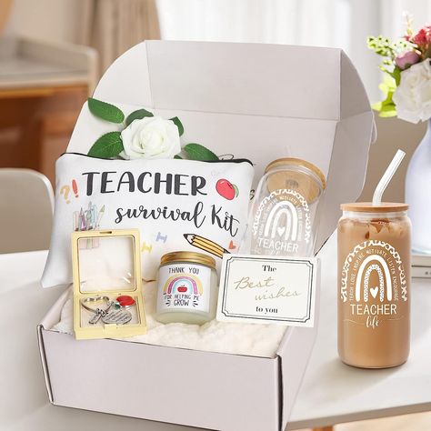 Teachers Basket Ideas, Teacher Gift Box Ideas, Teacher Thank You Gift Ideas, Personalized Teacher Basket, Candle Gifts For Teachers, Teaxher Gift Basket, Teacher Candle Christmas Gifts, Teacher Gift Candle, Teacher Appreciation Gift Baskets