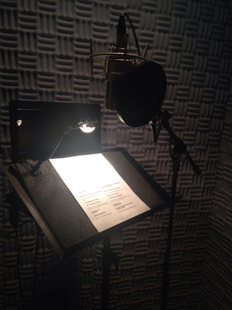 Voice Acting Studio Aesthetic, Jyp Recording Studio, Mics For Singing Aesthetic, Aesthetic Recording Studio, Producer Aesthetic Music, Music Studio Pics, Record Studio Aesthetic, Recording Artist Aesthetic, In The Studio Aesthetic