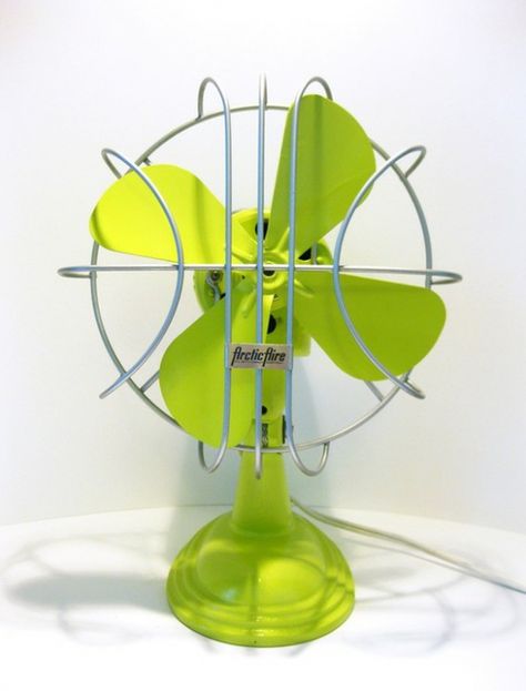 Arctic Aire Electric Fan - REFURBISHED Fan Diy, Green Items, Brat Summer, Table Fans, Antique Fans, Retro Fan, Green Things, Vintage Fans, Peridot Stone