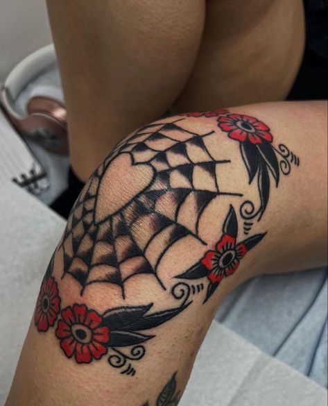 Womens Knee Cap Tattoo, Traditional Knee Frame Tattoo, Traditional Filigree Tattoo, Red And Black American Traditional, Bright Traditional Tattoo, American Traditional Neck Tattoos Women, Traditional Chest Tattoos For Women, American Trad Knee Tattoo, Pretty American Traditional Tattoo