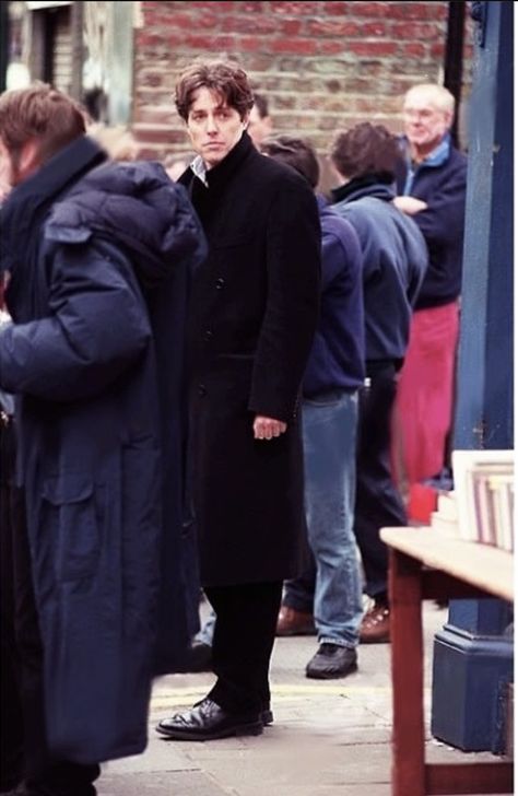 High Grant 90s, High Grant, Hugh Laurie, Hugh Grant, British Men, Dear Lord, Style Icon, Actors, Art