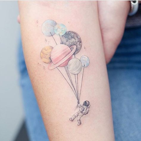 37.8k Likes, 294 Comments - EQUILATTERA (@equilattera) on Instagram: “Tattoo by @baam.kr  ___ www.EQUILΔTTERΔ.com ___  #Equilattera” Planet Tattoo, Solar System Tattoo, Hipster Tattoo, Astronaut Tattoo, Maori Tattoos, Petit Tattoo, Planet Tattoos, Geniale Tattoos, Space Tattoo