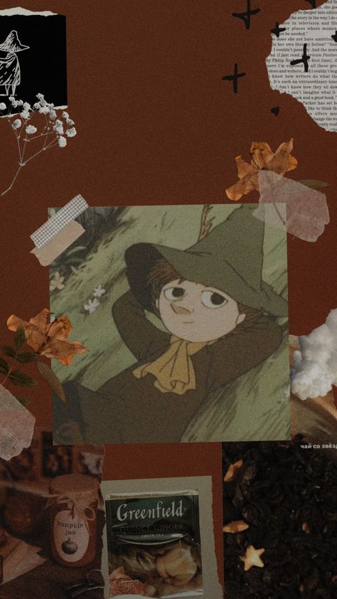 Moomin Snufkin Wallpaper, Moomin Autumn Wallpaper, Moomin And Snufkin Wallpaper, Moomins Wallpaper, Moomin Autumn, Snufkin Wallpaper, Snufkin Aesthetic, Moomin Family, Moomin Wallpaper